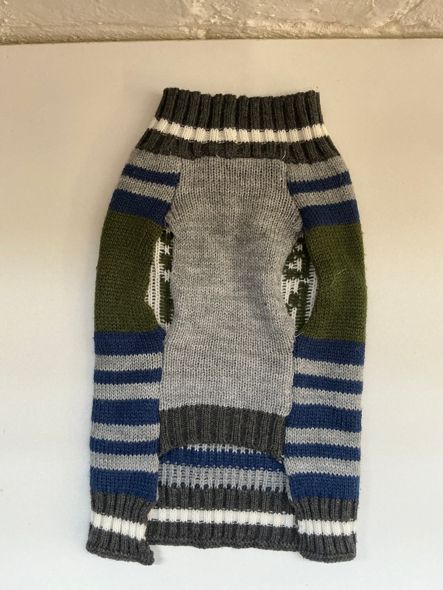 VibrantLife “Boss Man” Knit Dog Sweater Size XS
