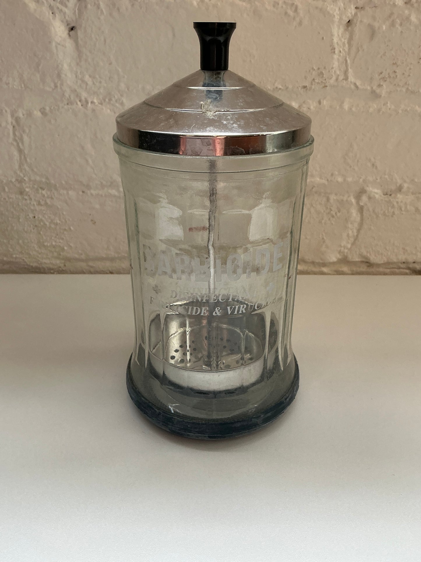 Barbicide Midsize Jar