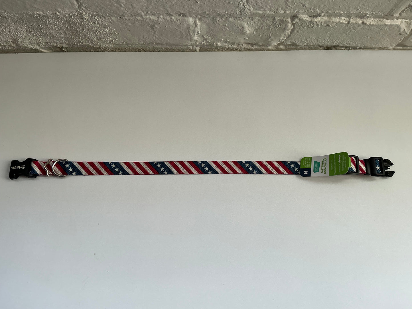 Frisco American Flag Patterned Dog Collar Size Medium 14-20” Neck