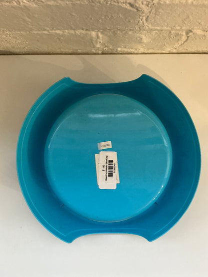 Blue w/ White Paw Prints Plastic Food/Water Bowl 2qt