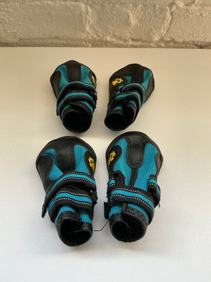 Blue Dog Boots Size 5