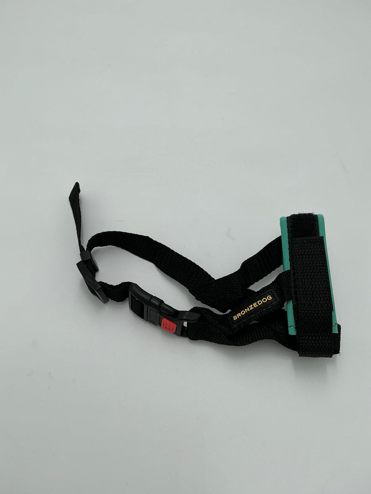 BronzeDog Nylon Adjustable Dog Muzzle – Small Indiana Pet Supply