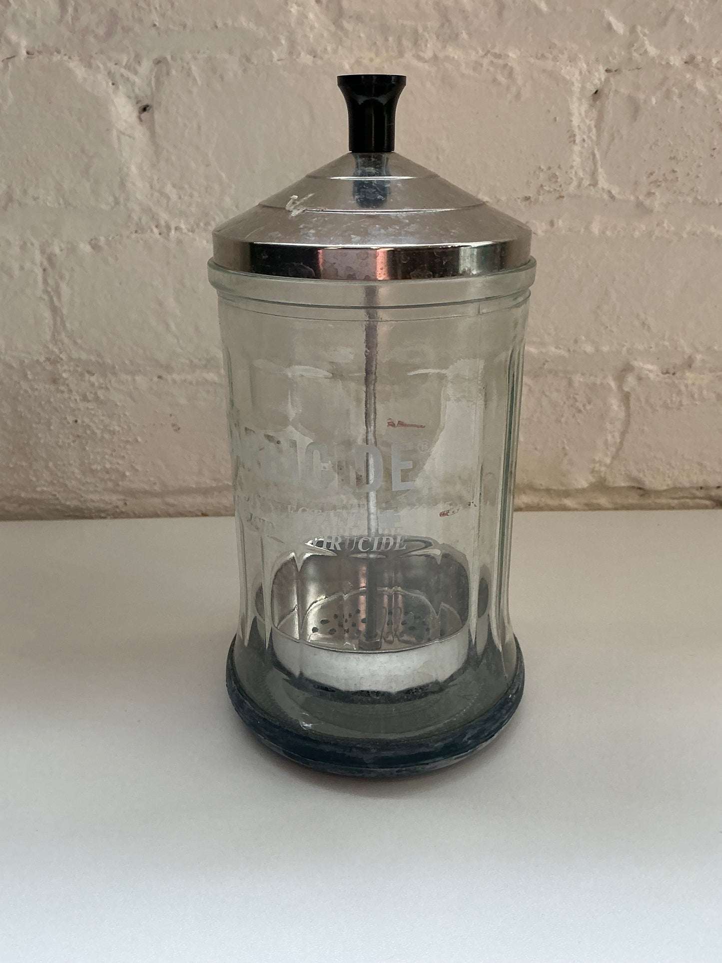 Barbicide Midsize Jar