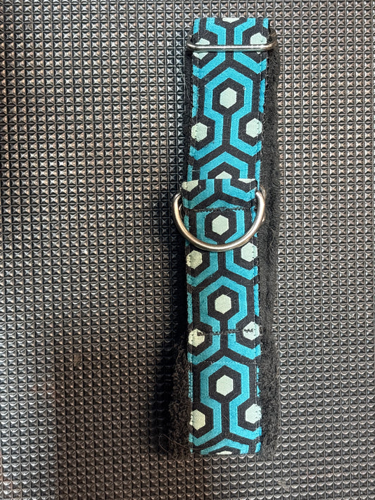18" Blue Geometric Fur Lined Martingale Collar