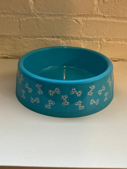 Blue w/ White Paw Prints Plastic Food/Water Bowl 2qt