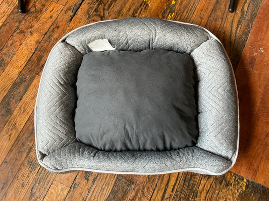 Top Paw Gray Cushioned Pet Bed 25”x19”