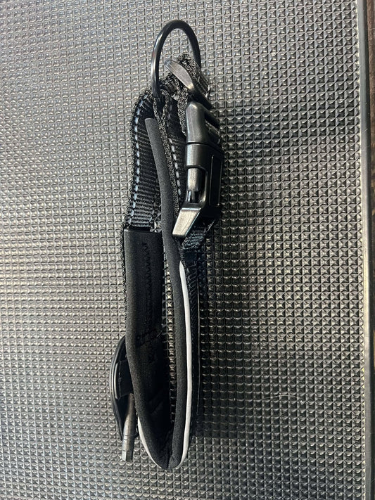 Air Tag Collar Padded Black Medium
