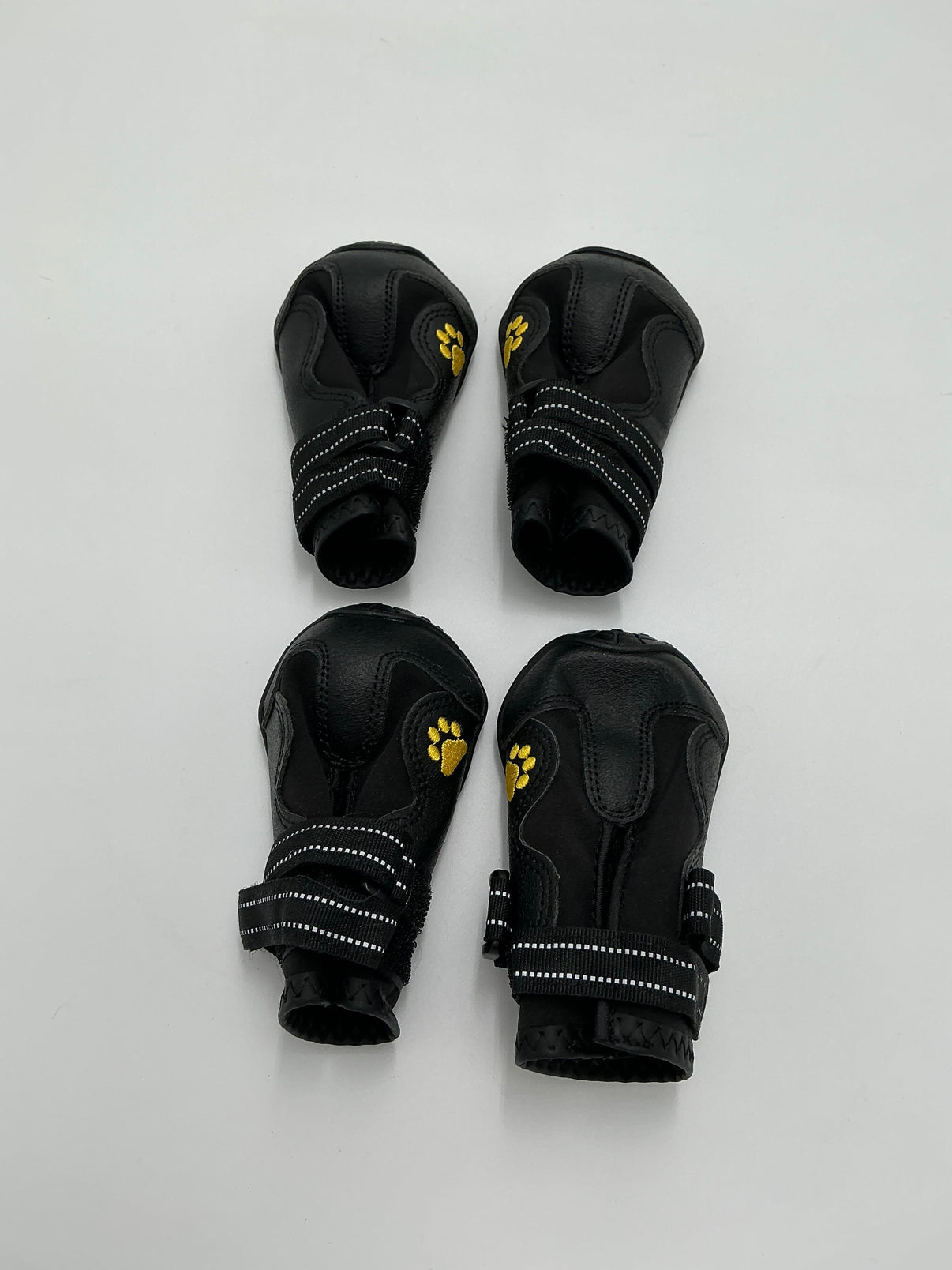 QUMYPETS Durable Waterproof Dog Boots with Reflective Straps- Small- Black Indiana Pet Supply