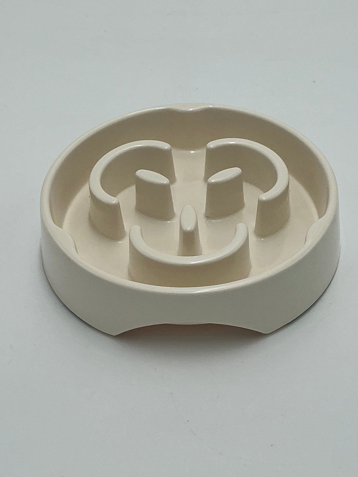 Slow Feeder Pet Bowl – 6.5”- Cream Indiana Pet Supply