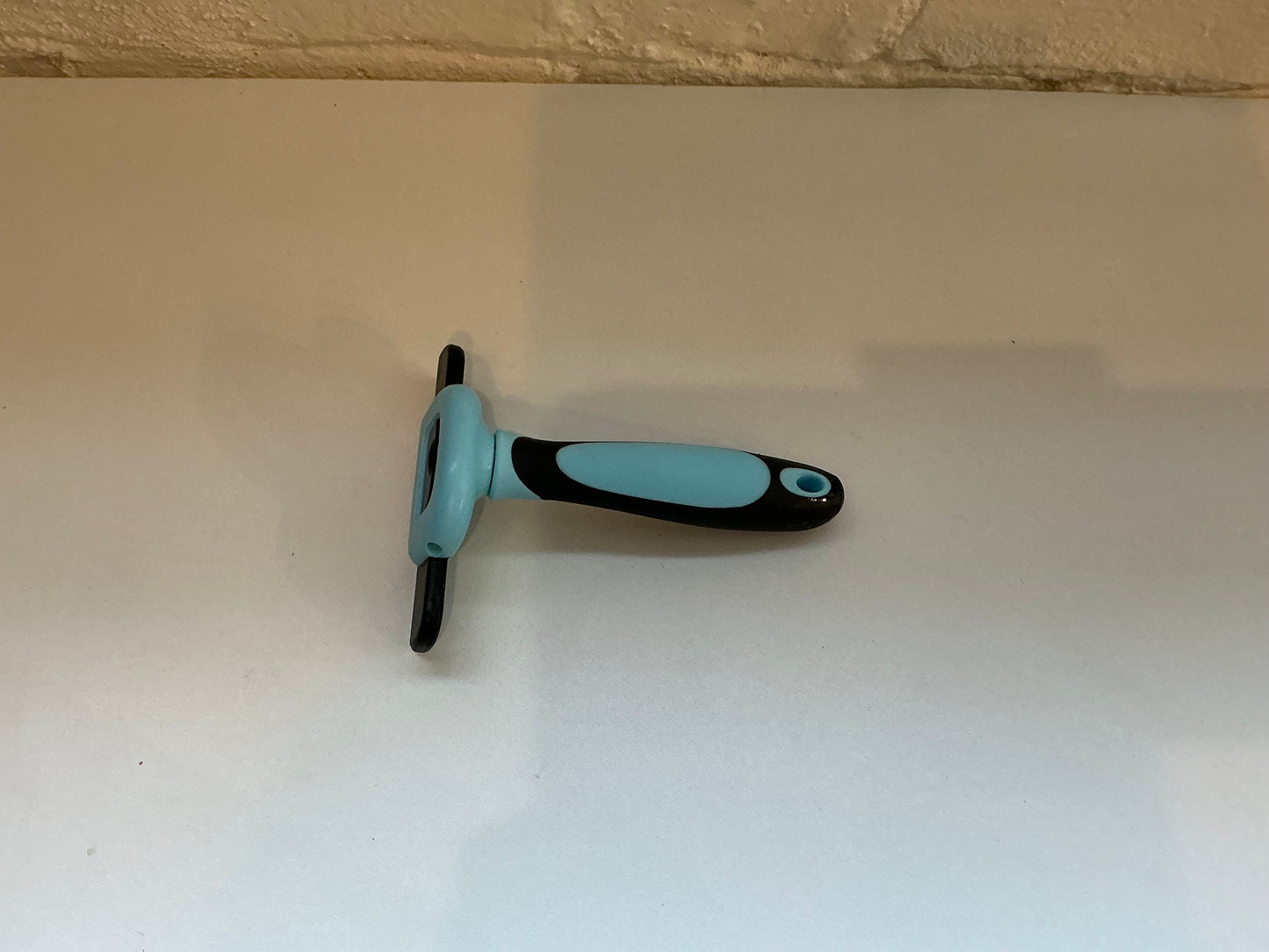 Pet Grooming De-shed Brush For Long and Short Hair