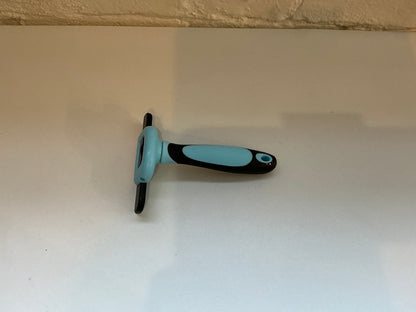 Pet Grooming De-shed Brush For Long and Short Hair