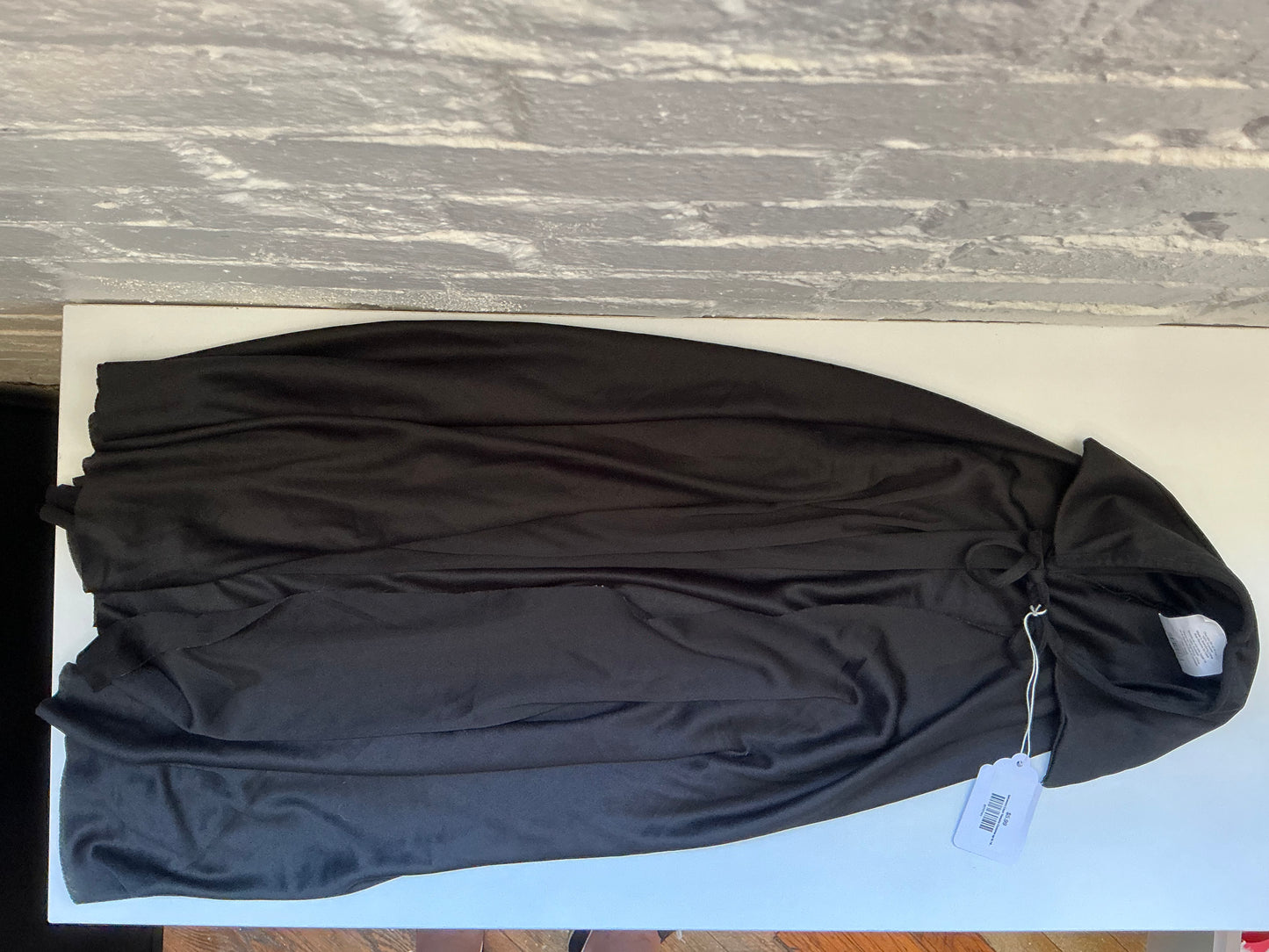 Black Halloween Cape Vampire Costume up to 14" neck
