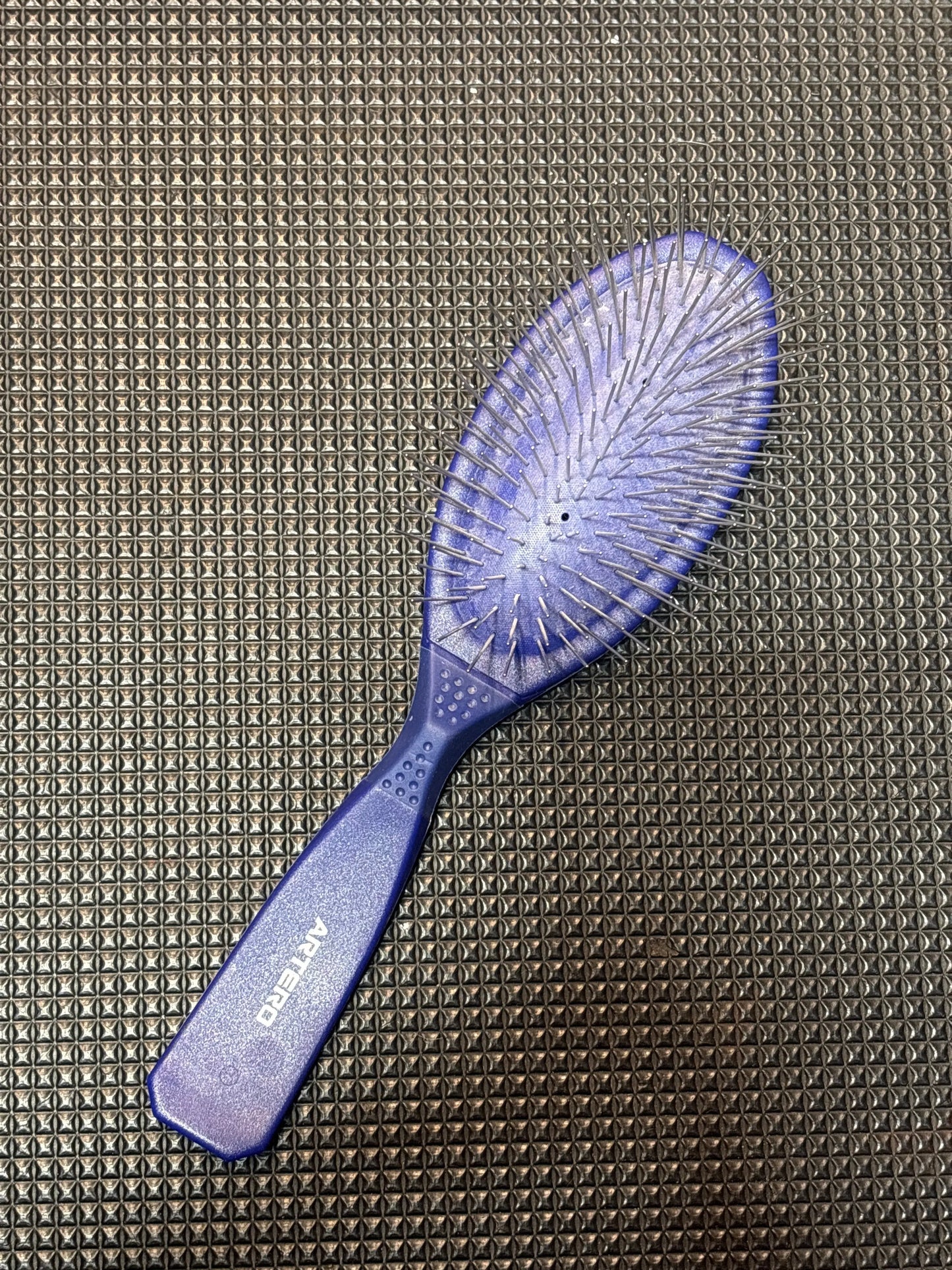 Artero Pin Brush Indiana Pet Supply