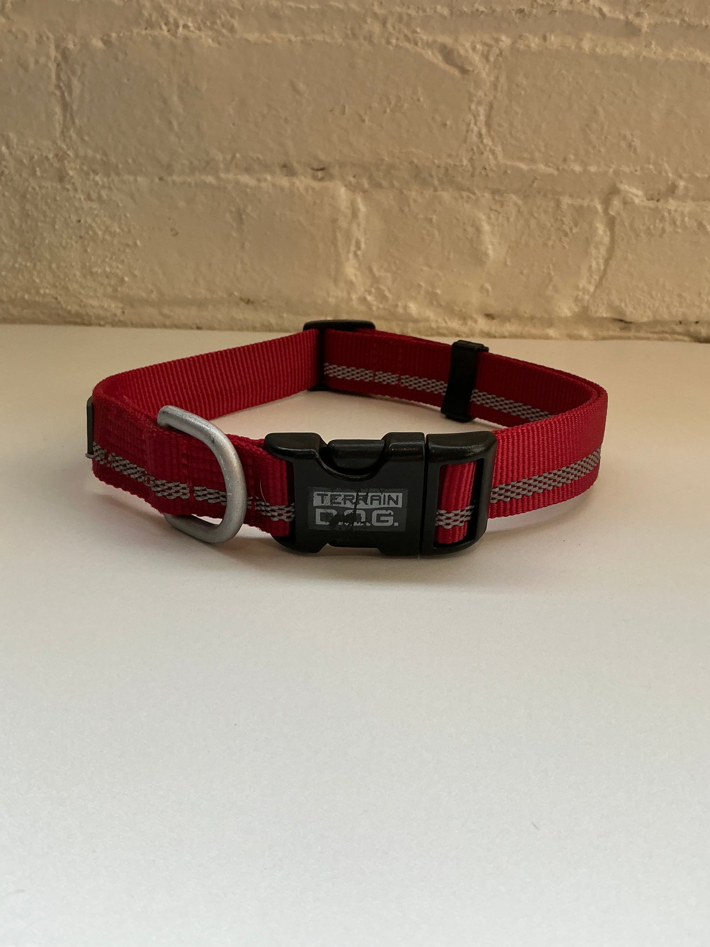 Terrain Dog Red Nylon Large Adjustable Pet Collar