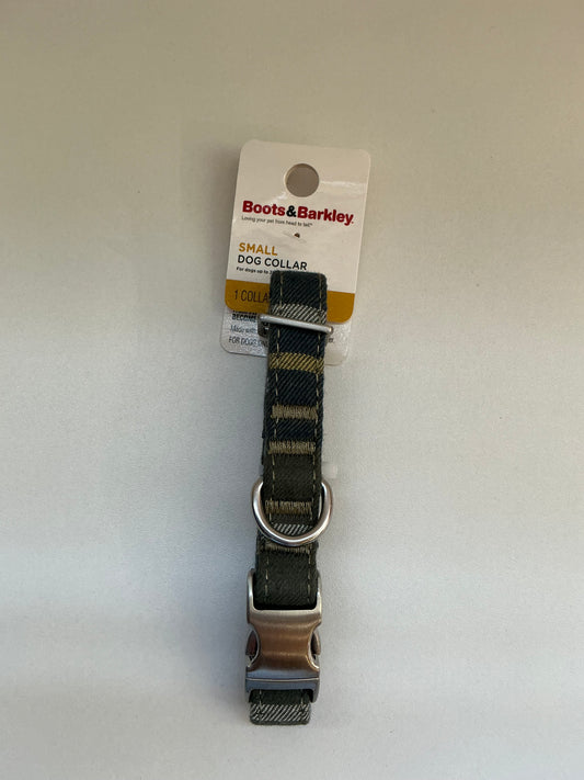 Boots & Barkley Blue Plaid Dog Collar Size Small
