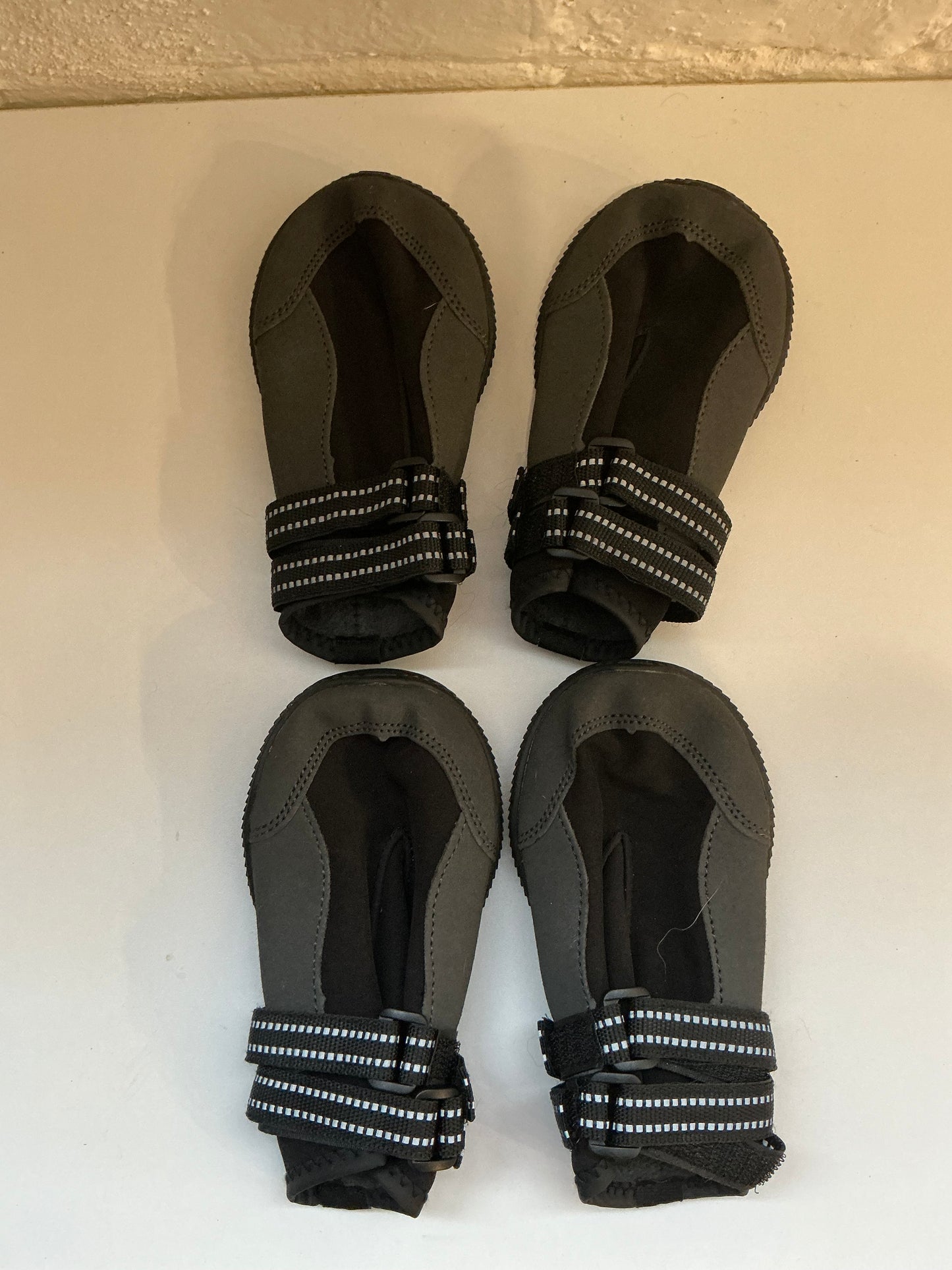 Black Dog Booties Size XL - Set of 4