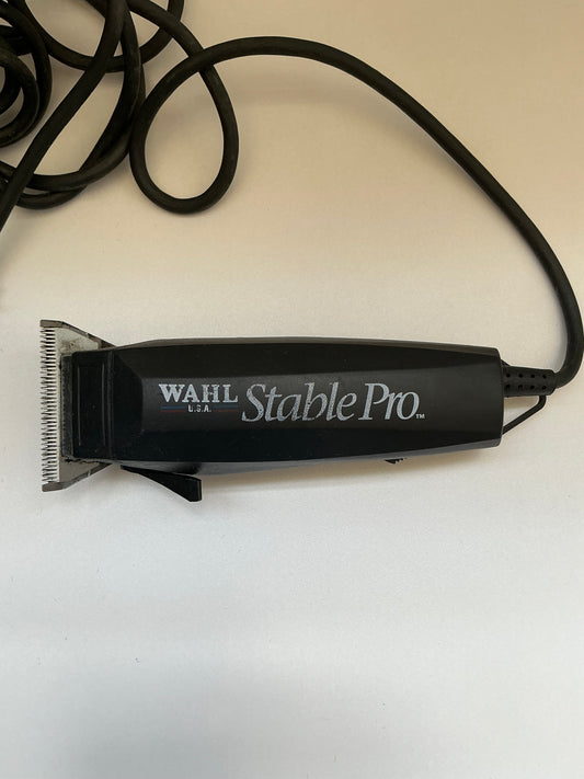 Wahl Stable Pro Clippers w/ Manual and Replacement Blades