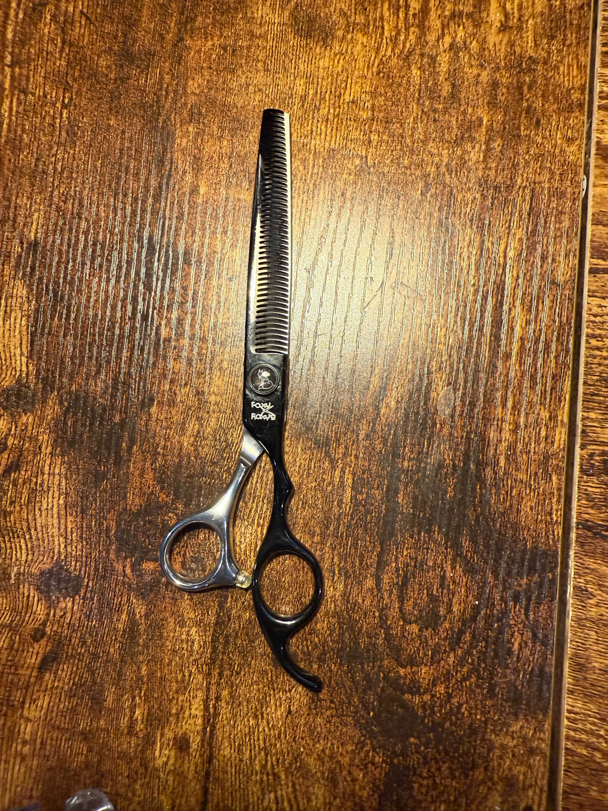 Foxy Roxy Night Fox 7" Thinners Shear Indiana Pet Supply