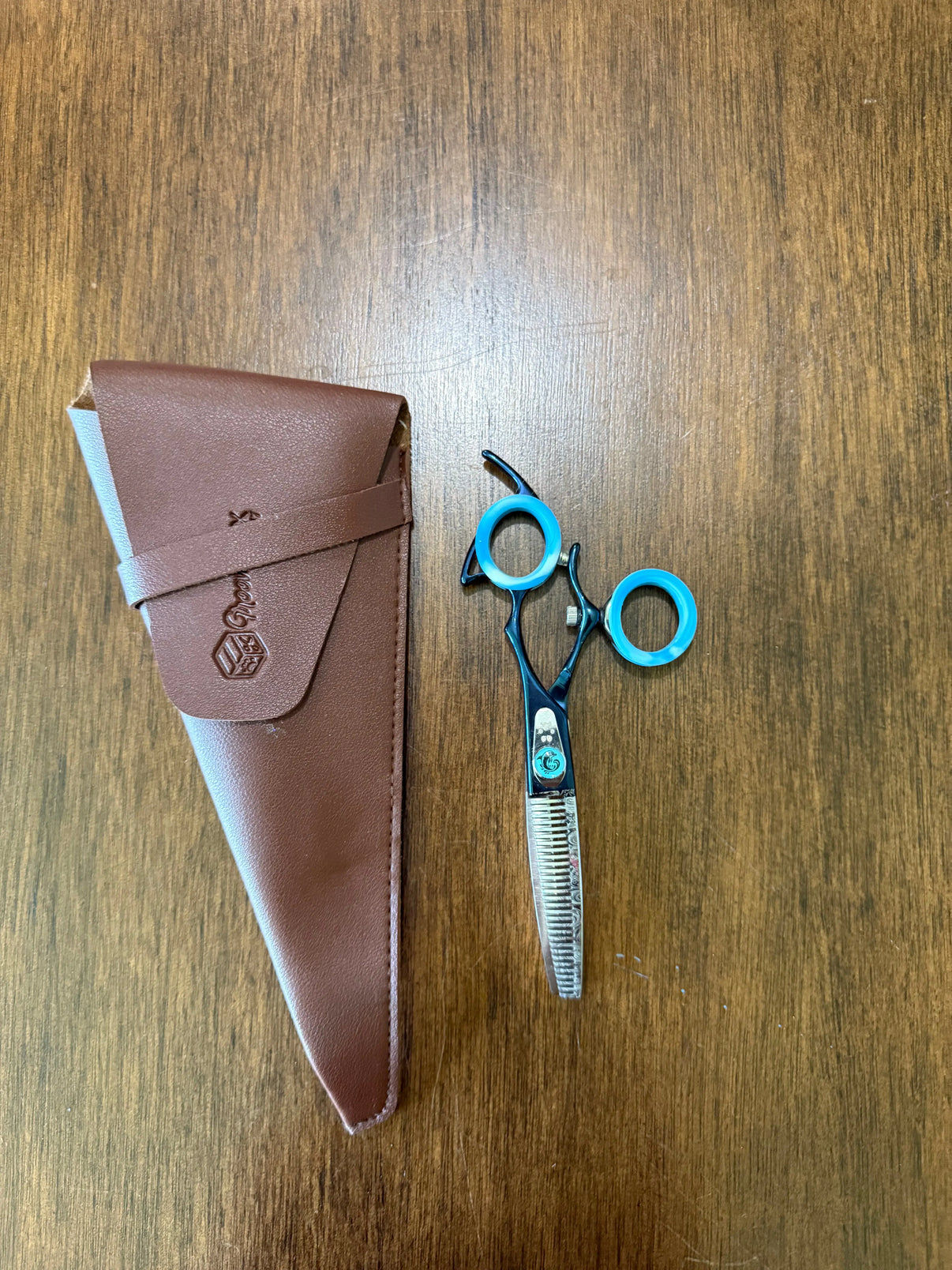 Groombox Dolphin 30Tooth 6" curve shear Indiana Pet Supply