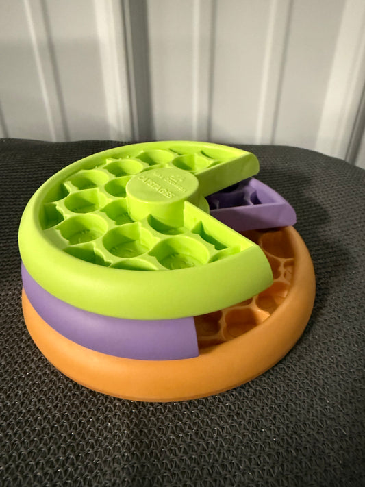 Catstages Kitty Lickin' Layers Multilayered Cat Fun Feeder Cat Treat Puzzle