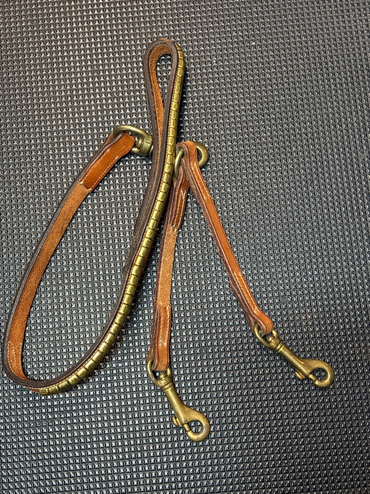 Leather Leash w/ Coupler - 3ft Indiana Pet Supply